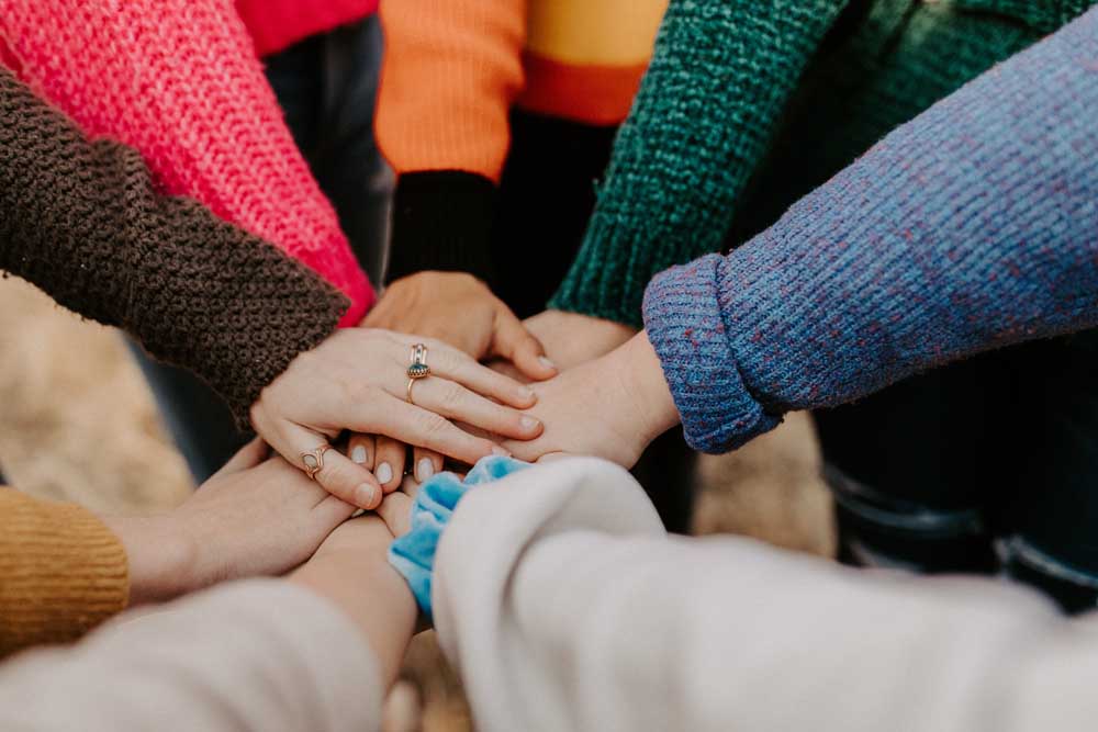 Teamwork Skills in Children: Photo by Hannah Busing on Unsplash